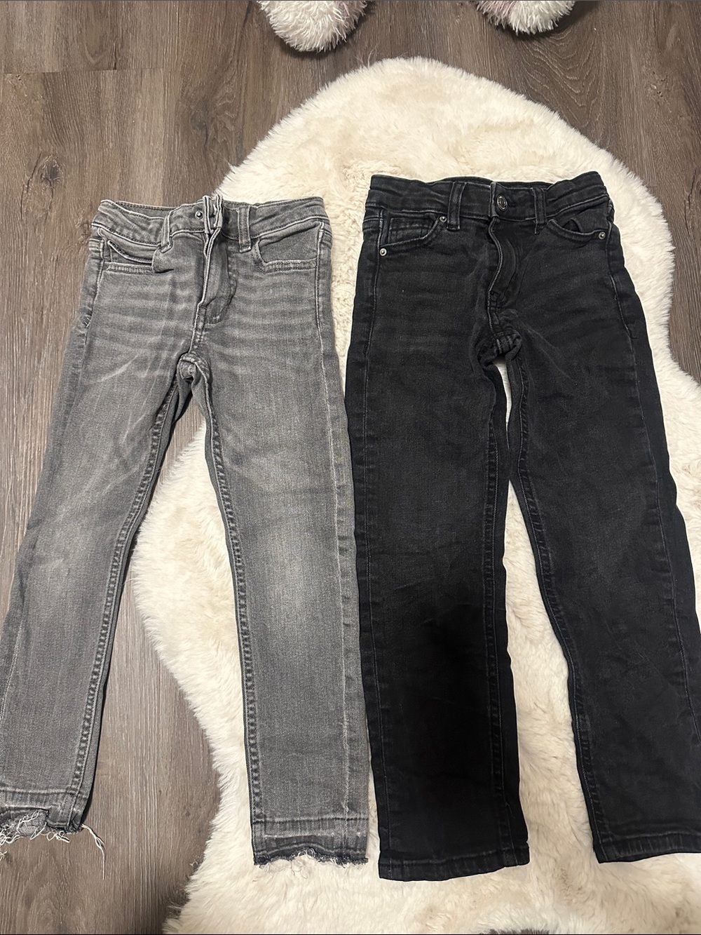 Boys High-Rise Straight Jeans - Black and Gray size 6 Mango